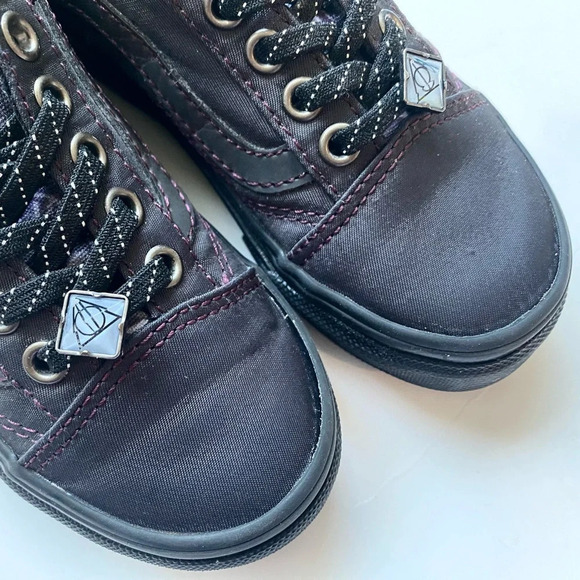 Vans Off The Wall X Harry Potter Deathly Hallows Old Skool Elastic Shoes 10.5 - Picture 2 of 11